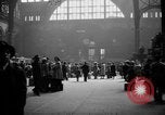 Standbild Pennsylvania Railroad Station New York United States USA, 1940, aus Sekunde 9 historischem Filmmaterial Videoclip 65675053169