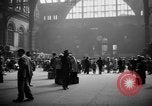 Standbild Pennsylvania Railroad Station New York United States USA, 1940, aus Sekunde 10 historischem Filmmaterial Videoclip 65675053169