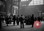 Standbild Pennsylvania Railroad Station New York United States USA, 1940, aus Sekunde 12 historischem Filmmaterial Videoclip 65675053169