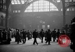 Standbild Pennsylvania Railroad Station New York United States USA, 1940, aus Sekunde 28 historischem Filmmaterial Videoclip 65675053169