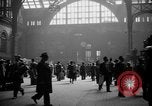 Standbild Pennsylvania Railroad Station New York United States USA, 1940, aus Sekunde 30 historischem Filmmaterial Videoclip 65675053169