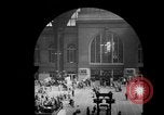Standbild Pennsylvania Railroad Station New York United States USA, 1940, aus Sekunde 48 historischem Filmmaterial Videoclip 65675053169