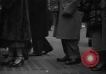 Standbild Pennsylvania Railroad Station New York United States USA, 1940, aus Sekunde 56 historischem Filmmaterial Videoclip 65675053169