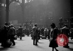 Image Pennsylvania Railroad Station New York City USA, 1940, de la seconde 13 séquences d'archives historiques vidéo 65675053170
