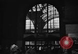 Image Pennsylvania Railroad Station New York City USA, 1940, de la seconde 27 séquences d'archives historiques vidéo 65675053170