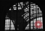 Image Pennsylvania Railroad Station New York City USA, 1940, de la seconde 41 séquences d'archives historiques vidéo 65675053170