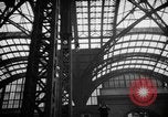 Image Pennsylvania Railroad Station New York City USA, 1940, de la seconde 59 séquences d'archives historiques vidéo 65675053170