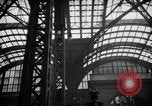 Image Pennsylvania Railroad Station New York City USA, 1940, de la seconde 60 séquences d'archives historiques vidéo 65675053170