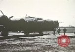 Immagine di B-24 Liberator aeromobile San Severo Italia, 1944, secondo 21 filmato di repertorio 65675053180