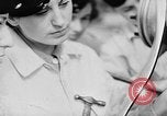 Standbild Auxiliary Territorial Service Vereinigtes Königreich, 1939, aus Sekunde 25 historischem Filmmaterial Videoclip 65675053191
