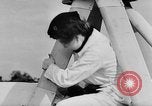 Standbild Auxiliary Territorial Service Vereinigtes Königreich, 1939, aus Sekunde 37 historischem Filmmaterial Videoclip 65675053191