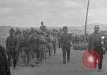 Standbild türkische Infanterie Parade Sivas Türkei, 1919, aus Sekunde 3 historischem Filmmaterial Videoclip 65675053204