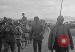 Standbild türkische Infanterie Parade Sivas Türkei, 1919, aus Sekunde 6 historischem Filmmaterial Videoclip 65675053204