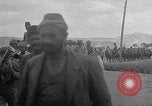 Standbild türkische Infanterie Parade Sivas Türkei, 1919, aus Sekunde 8 historischem Filmmaterial Videoclip 65675053204