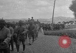 Standbild türkische Infanterie Parade Sivas Türkei, 1919, aus Sekunde 23 historischem Filmmaterial Videoclip 65675053204