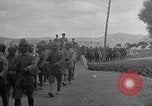 Standbild türkische Infanterie Parade Sivas Türkei, 1919, aus Sekunde 24 historischem Filmmaterial Videoclip 65675053204