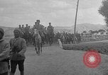 Standbild türkische Infanterie Parade Sivas Türkei, 1919, aus Sekunde 29 historischem Filmmaterial Videoclip 65675053204