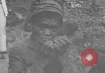 Standbild amerikanische Matrosen in Nordafrika Nordafrika, 1920, aus Sekunde 5 historischem Filmmaterial Videoclip 65675053227