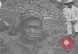 Standbild amerikanische Matrosen in Nordafrika Nordafrika, 1920, aus Sekunde 11 historischem Filmmaterial Videoclip 65675053227