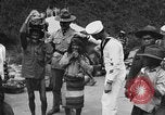 Standbild amerikanische Matrosen in Nordafrika Nordafrika, 1920, aus Sekunde 58 historischem Filmmaterial Videoclip 65675053227