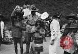 Standbild amerikanische Matrosen in Nordafrika Nordafrika, 1920, aus Sekunde 60 historischem Filmmaterial Videoclip 65675053227