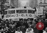 Standbild May Day Parade New York City USA, 1941, aus Sekunde 13 historischem Filmmaterial Videoclip 65675053243