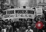 Standbild May Day Parade New York City USA, 1941, aus Sekunde 16 historischem Filmmaterial Videoclip 65675053243