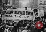 Standbild May Day Parade New York City USA, 1941, aus Sekunde 20 historischem Filmmaterial Videoclip 65675053243