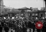 Standbild May Day Parade New York City USA, 1941, aus Sekunde 30 historischem Filmmaterial Videoclip 65675053243