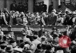 Standbild May Day Parade New York City USA, 1941, aus Sekunde 53 historischem Filmmaterial Videoclip 65675053243