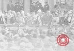 Standbild May Day Parade New York City USA, 1941, aus Sekunde 56 historischem Filmmaterial Videoclip 65675053243