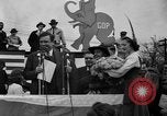 Immagine di Il candidato presidenziale Wendell Willkie sul sentiero di campagna Bloomington Illinois USA, 1940, secondo 5 filmato di repertorio 65675053248