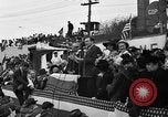 Immagine di Il candidato presidenziale Wendell Willkie sul sentiero di campagna Bloomington Illinois USA, 1940, secondo 9 filmato di repertorio 65675053248