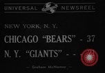Immagine di Football americano New York City USA, 1940, secondo 7 filmato di repertorio 65675053252