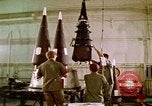 Standbild LBM-30 Minuteman Rakete Vandenberg Air Force Base California USA, 1979, aus Sekunde 18 historischem Filmmaterial Videoclip 65675053257