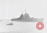 Standbild USS Pittsburgh (CA-72) China Sea, 1945, aus Sekunde 31 historischem Filmmaterial Videoclip 65675053299