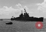 Standbild USS Pittsburgh (CA-72) China Sea, 1945, aus Sekunde 32 historischem Filmmaterial Videoclip 65675053299
