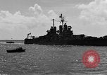 Standbild USS Pittsburgh (CA-72) China Sea, 1945, aus Sekunde 41 historischem Filmmaterial Videoclip 65675053299
