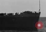 Standbild USS Pittsburgh (CA-72) China Sea, 1945, aus Sekunde 51 historischem Filmmaterial Videoclip 65675053299