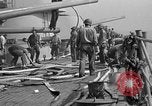 Standbild USS Savanne CL-42 Salerno Italien, 1943, aus Sekunde 11 historischem Filmmaterial Videoclip 65675053302