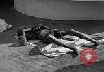 Standbild USS Savanne CL-42 Salerno Italien, 1943, aus Sekunde 27 historischem Filmmaterial Videoclip 65675053302
