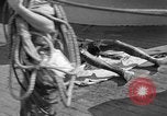 Standbild USS Savanne CL-42 Salerno Italien, 1943, aus Sekunde 32 historischem Filmmaterial Videoclip 65675053302