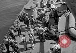Standbild USS Savanne CL-42 Salerno Italien, 1943, aus Sekunde 54 historischem Filmmaterial Videoclip 65675053302