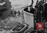 Standbild USS Savanne CL-42 Salerno Italien, 1943, aus Sekunde 37 historischem Filmmaterial Videoclip 65675053303