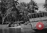 Standbild Landung Handwerk mechanisierte Purata Bougainville Papua Neu Guinea, 1943, aus Sekunde 18 historischem Filmmaterial Videoclip 65675053304
