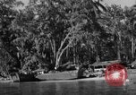 Standbild Landung Handwerk mechanisierte Purata Bougainville Papua Neu Guinea, 1943, aus Sekunde 20 historischem Filmmaterial Videoclip 65675053304