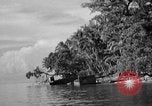 Standbild Landung Handwerk mechanisierte Purata Bougainville Papua Neu Guinea, 1943, aus Sekunde 25 historischem Filmmaterial Videoclip 65675053304