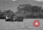 Standbild Landung Handwerk mechanisierte Purata Bougainville Papua Neu Guinea, 1943, aus Sekunde 57 historischem Filmmaterial Videoclip 65675053304