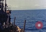 Image USS Honolulu CL-48 théâtre du Pacifique, 1943, de la seconde 33 séquences d'archives historiques vidéo 65675053306