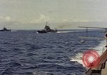 Standbild USA Segler Pacific Theater, 1943, aus Sekunde 7 historischem Filmmaterial Videoclip 65675053307